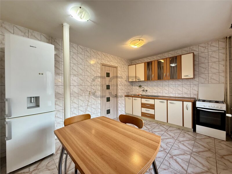 Decebal, Piata Muncii metrou apartament 2 camere modern, bloc anvelopat